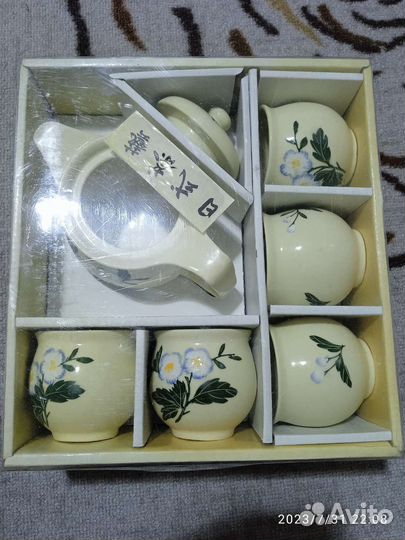 Чайный и кофейный сервиз