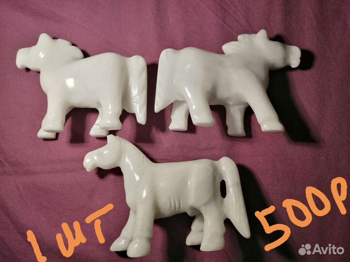 Фигурки из оникса