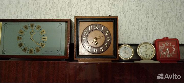 Часы настольные, настенные СССР