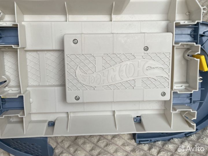 Игровой набор HOT wheels Кусающая цепь GKY48