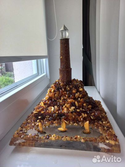 Сувенир из янтаря 