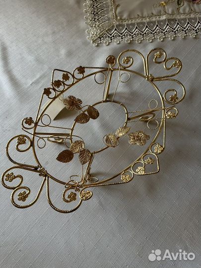 Подставка под вазу новая