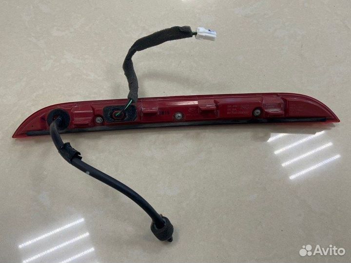 Стоп-сигнал дополнительный Hyundai Grand Santa Fe