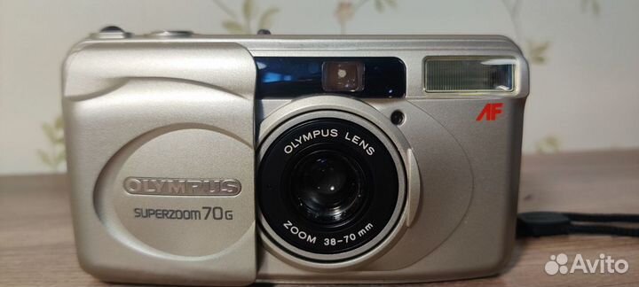 Плёночный фотоаппарат Olympus superzoom 70g