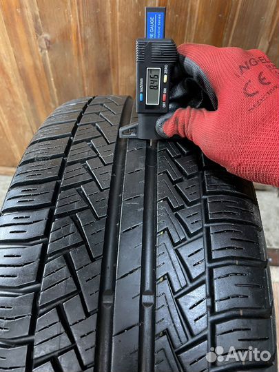 Pirelli P6 Four Seasons 245/45 R17 99H