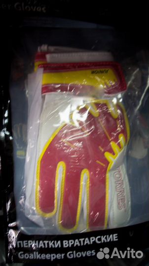 Перчатки Вратарские Футбольные в ассортименте