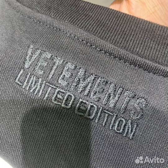 Свитшот Vetements Оверсайз (Размер единый)