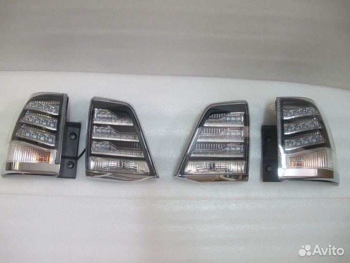 Стопы Land Cruiser 200 дизайн LX570 ,Supercharge