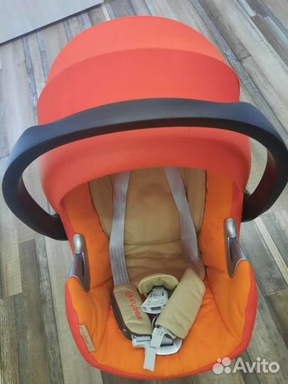 Автолюлька Cybex Aton Q Plus autumn gold с базой