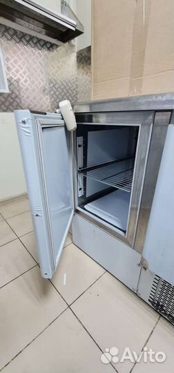 Холодильный стол polair