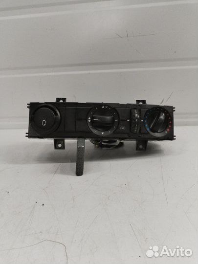 Блок управления печкой Mercedes Sprinter 906 OM651