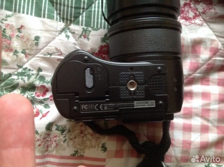 Продаю фотоапарат Olympus С8080