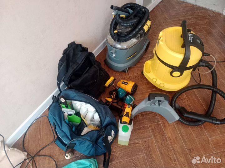 Моющий пылесос karcher se4002