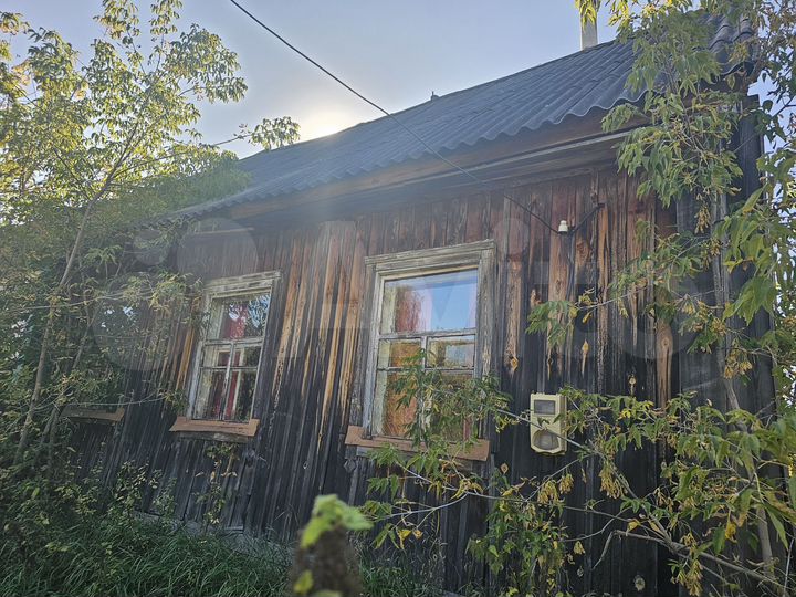 Дом 59 м² на участке 4 сот.