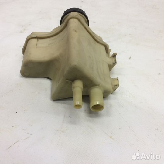 Бачок гур рено Симбол 2002г