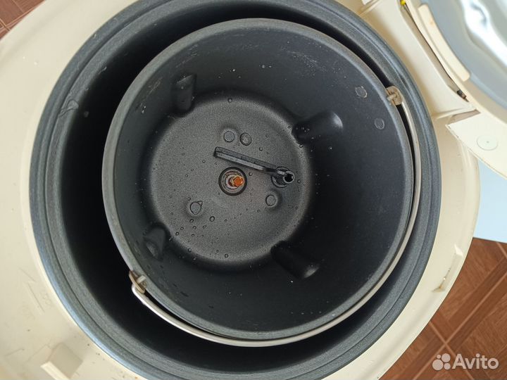 Мультиварка-хлебопечка Binatone