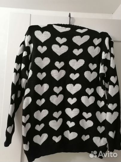 Свитер