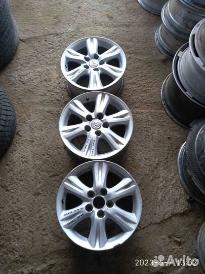 Литые диски Toyota R16