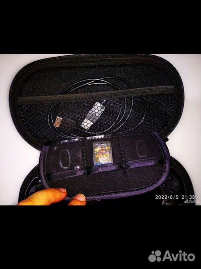 Sony playstation Vita wi-fi 8гб