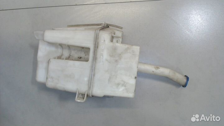 Бачок омывателя Toyota Corolla E12, 2004