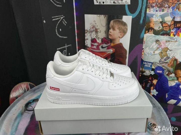 Кроссовки Nike Air Force x Supreme арт:2212957