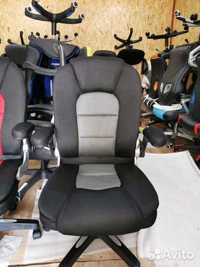 Компьютерное кресло