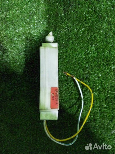 Замок лючка бензобака nissan skyline NV35 VQ25DD