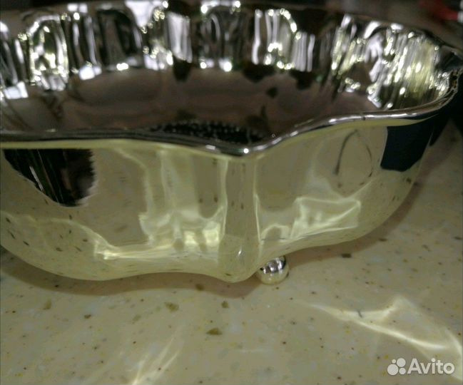 Новая ваза, Италия