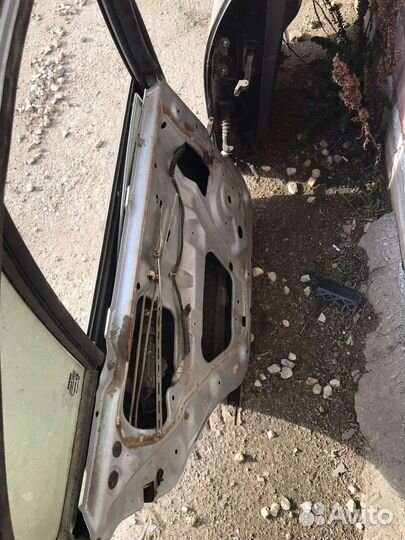 Двери ниссан примьера