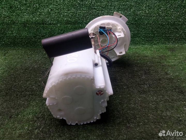 Насос топливный электрический Opel Astra J (2010
