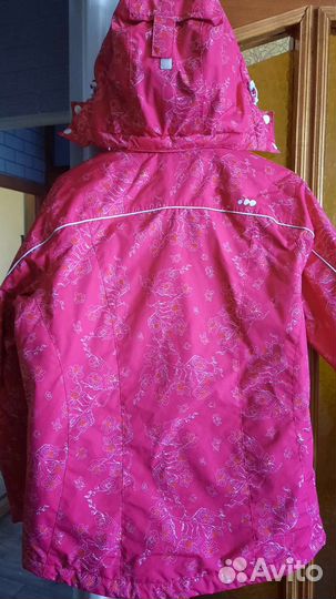 Сноубордическая куртка женская