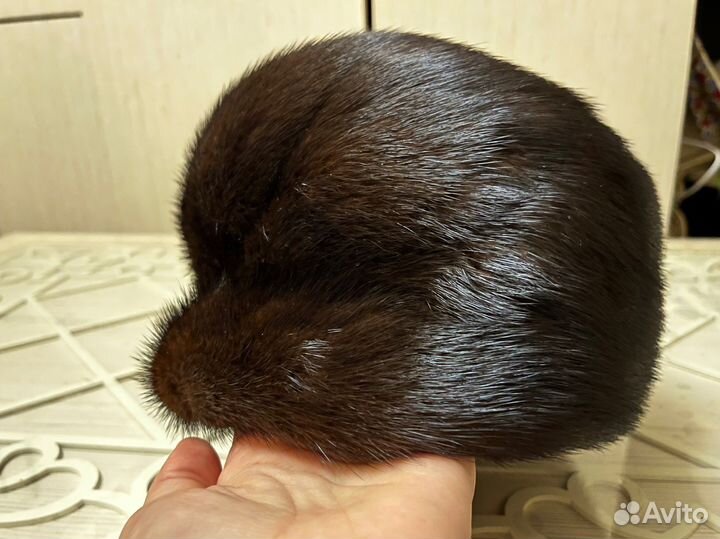 Шапка из норки женская