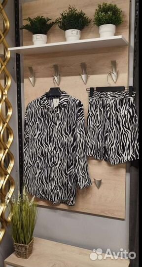 Посредник одежды обуви аксессуаров от поставщиков