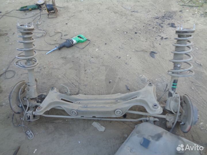 Lexus es350 подрамник задний