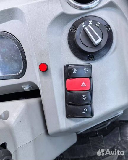 Экскаватор-погрузчик Shanmon 388H-III Carraro, 2024