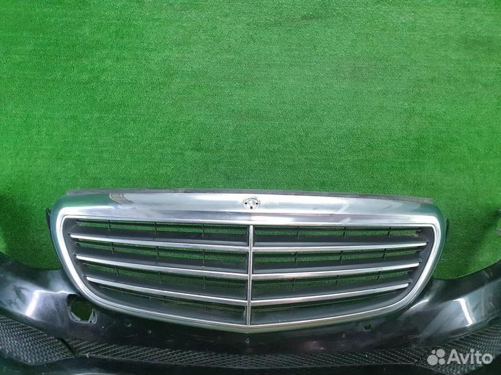 Бампер передний Mercedes-Benz E-Class