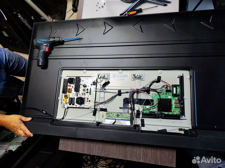 Телевизор Haier 58 SMART TV S5 (По запчастям)