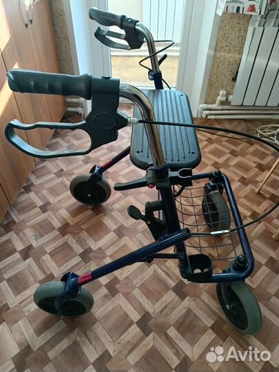 Ходунки для взрослых на колесах