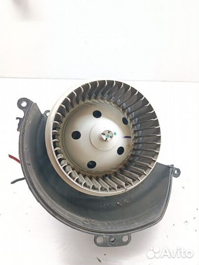 Моторчик печки Opel Astra