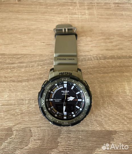 Часы Casio ProTrek PRT-B70
