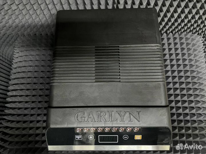 Сушилка для овощей и фруктов Garlyn D-06 Pro