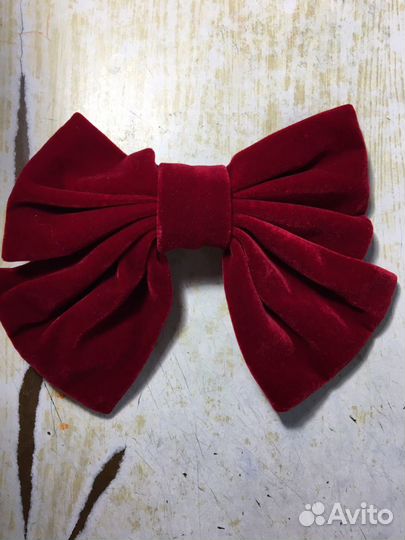 Заколка-бант