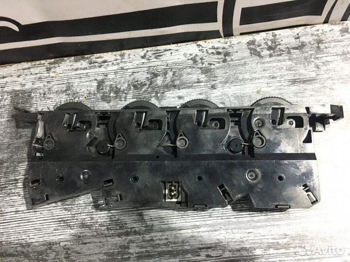 Управление дефлекторов печки Mercedes-Benz W140