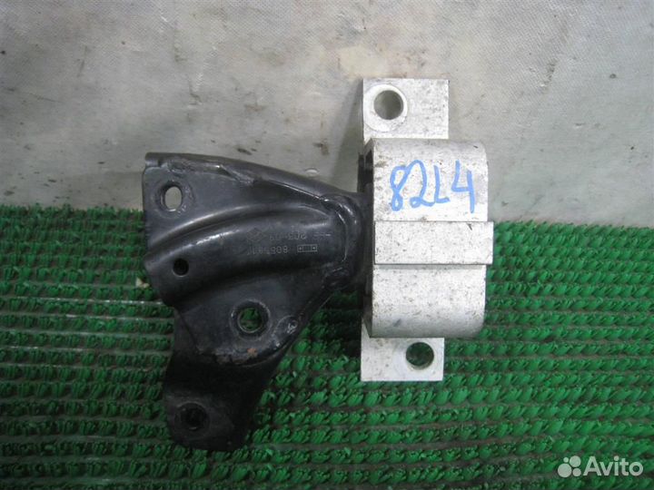 Опора (подушка) двигателя правая Renault Sandero