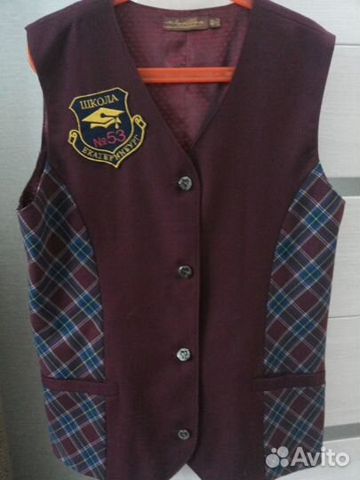 Школьная форма для девочки, р.40 - жилет и брюки