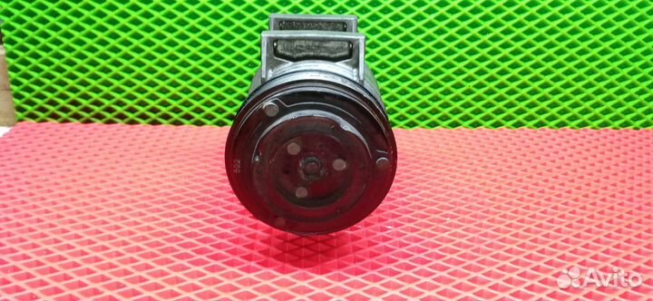 Компрессор кондиционера Volvo S60 T se / B5204T5