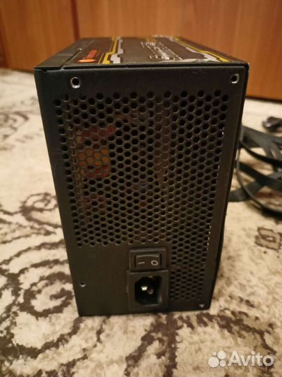 Блок питания Thermaltake Smart SE 730W