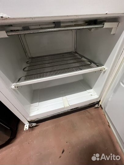 Холодильник snaige 165/60/60