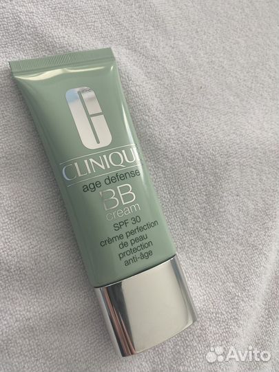 Тональный крем Clinique bb