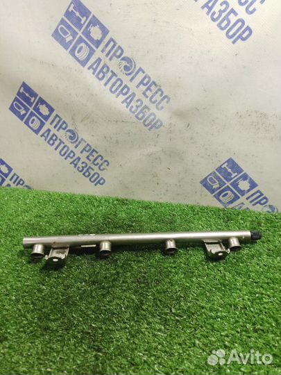 Топливная рампа Audi A4 B6 седан 1.8 BFB 2002